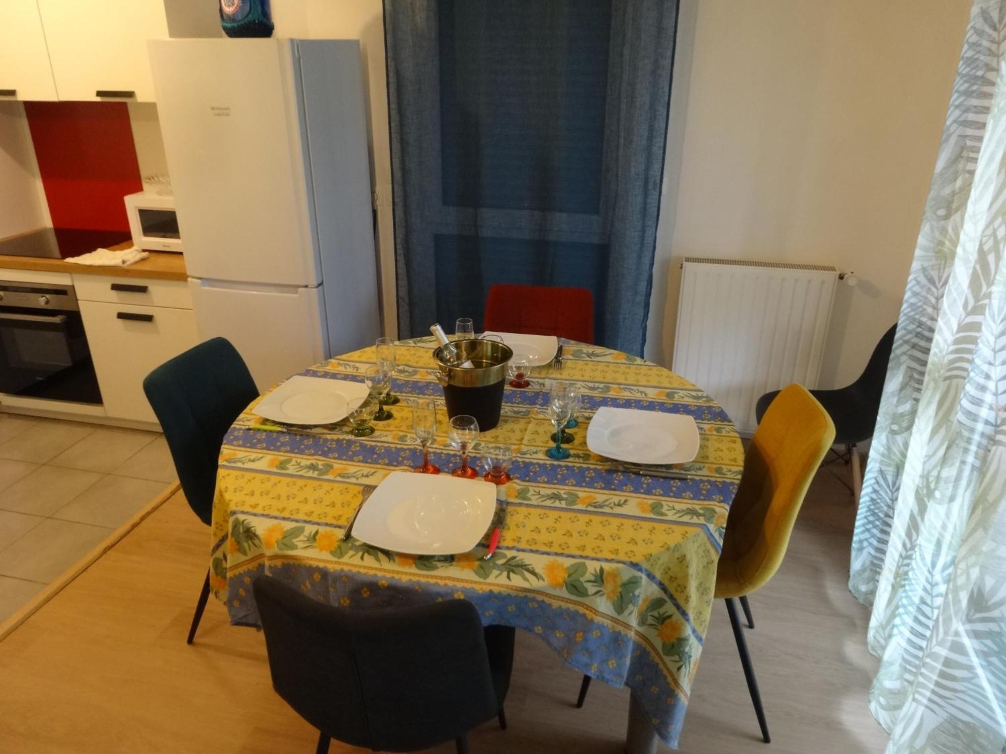 Апартаменты Ambiance Zen-Coliving-Teletravail Сессон-Севинье Экстерьер фото